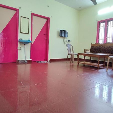 Sr Villa Stay Kottakuppam Ngoại thất bức ảnh